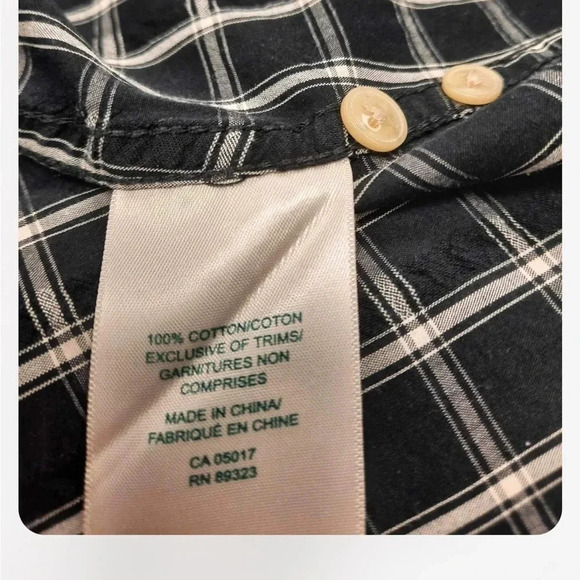 Roots Black White Plaid Long Sleeve Button Down Shirt Size Large - Picture 12 of 13